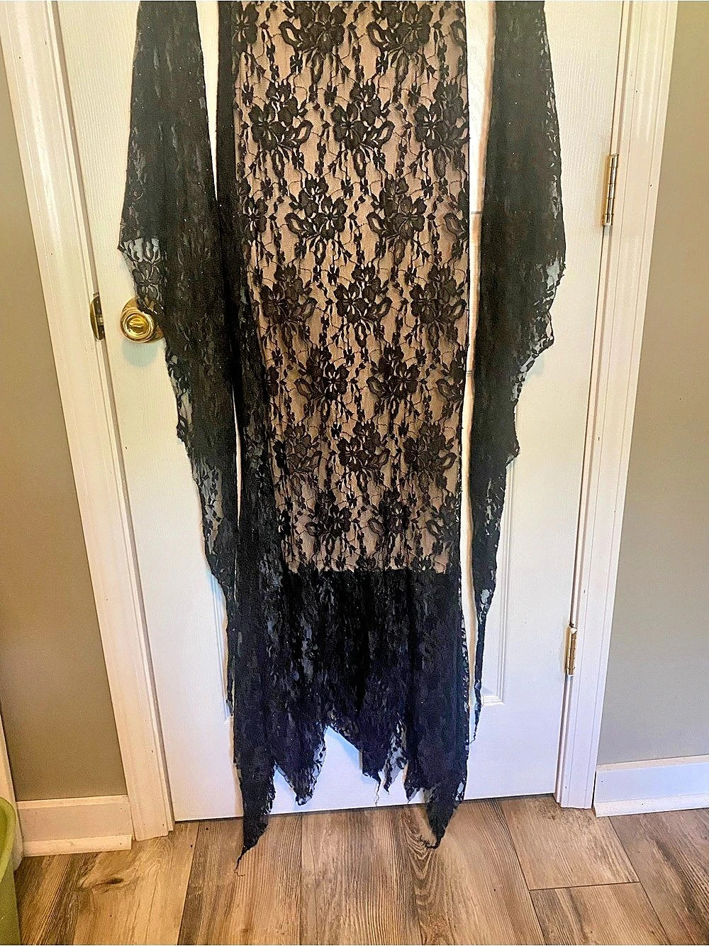 Floral Lace Maxi Dress in Black & Brown - Picture 6 of 7